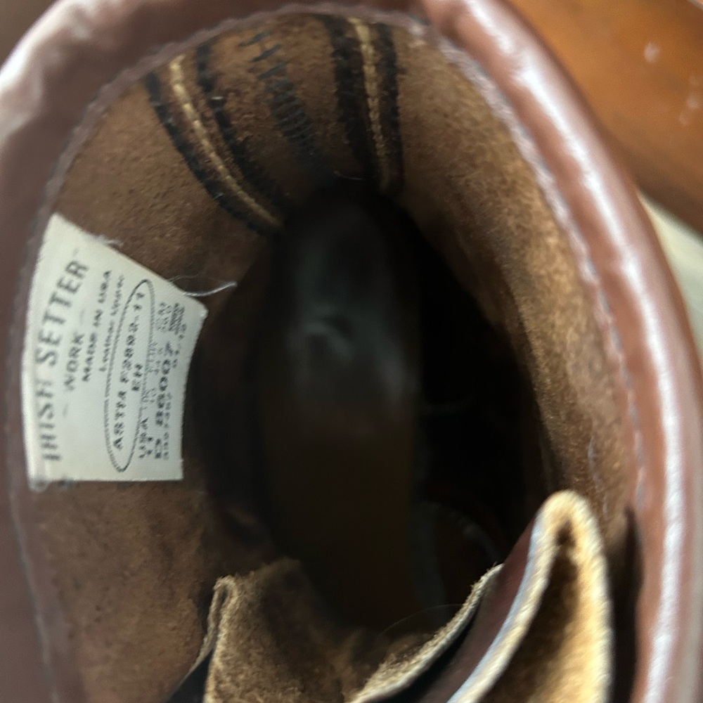 Heritage Irish Setter/Red Wing 8” lug soled(resoleable) boots. Make date 1/12 - Picture 4 of 6